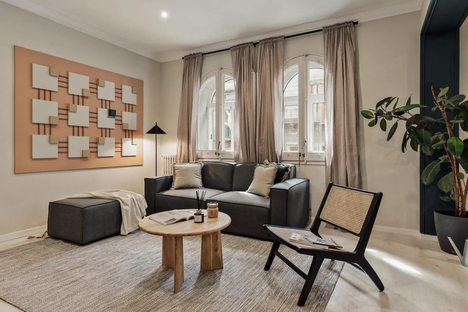 Cember - 3 Bedrooms And Patio In Sant Gervasi Barcelona